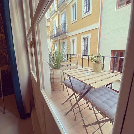 Mediterranean Flats Plaza Redonda Valencia Exterior foto