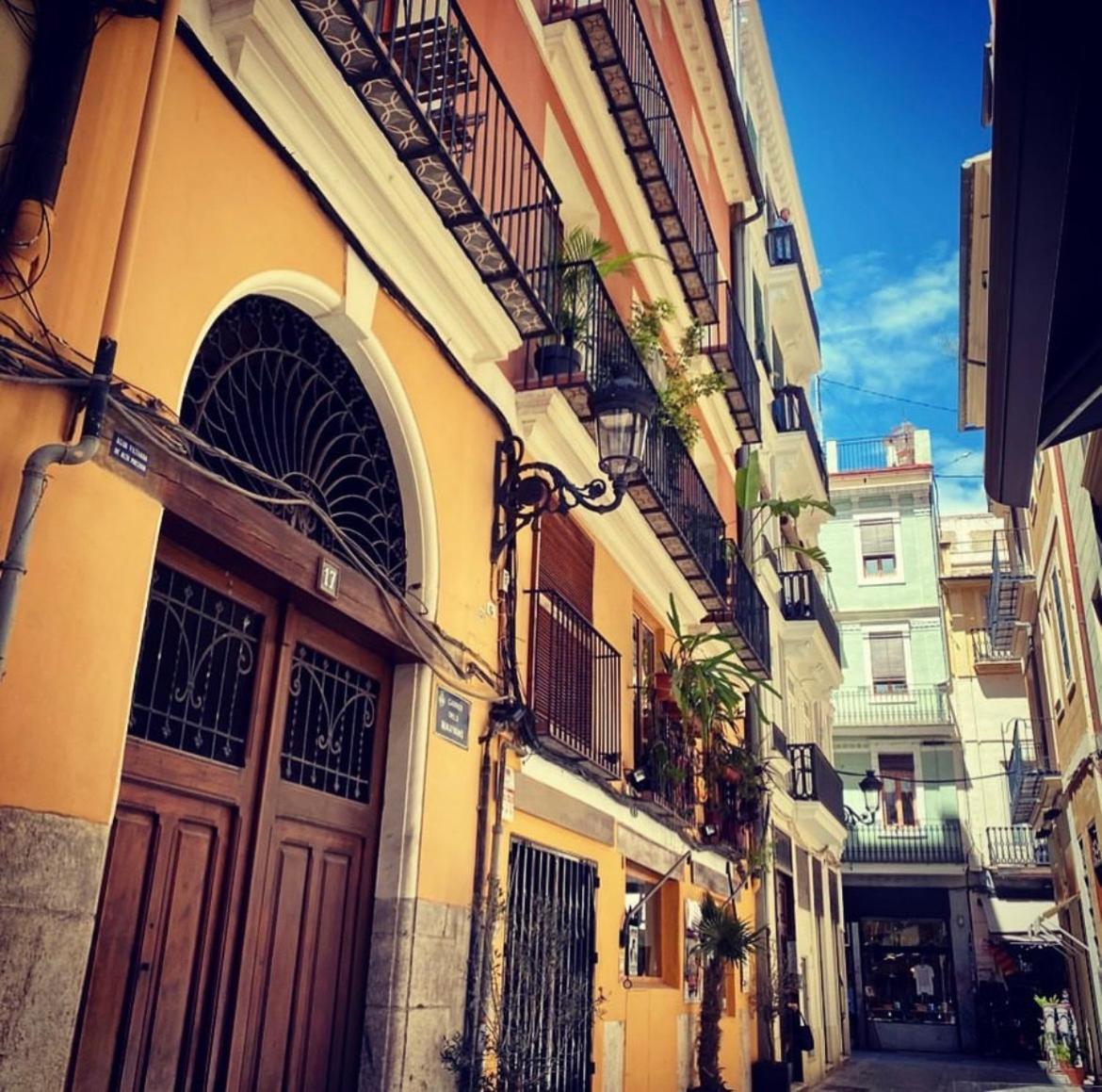 Mediterranean Flats Plaza Redonda Valencia Exterior foto